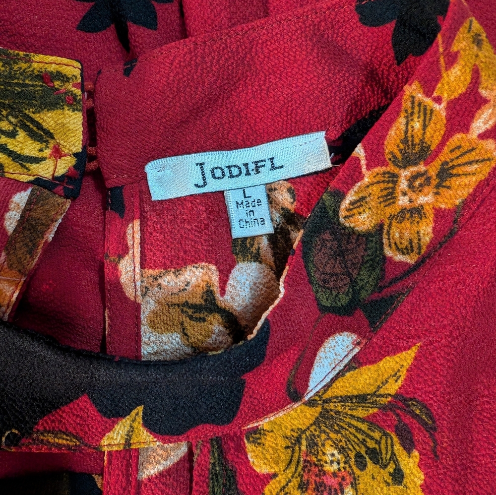 JODIFL Red Floral Bell Sleeve Dress Size L - Picture 6 of 7
